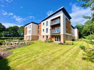 Photo 17- click for photo gallery